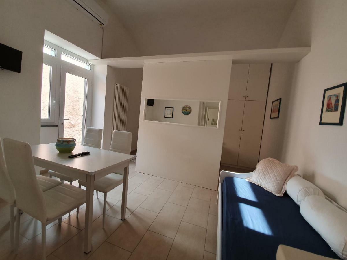 Vivalavida Ischia Apartment Bagian luar foto